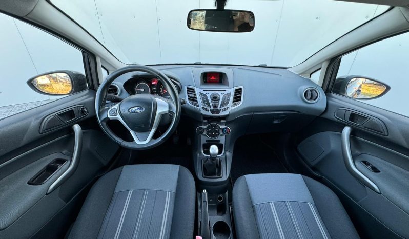 Ford Fiesta 2010 1.6D 90CP completă