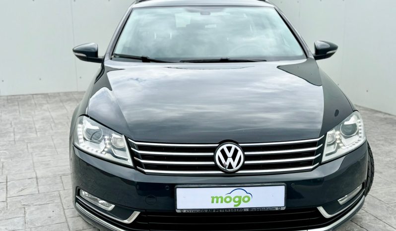 Volkswagen Passat 2.0 tdi 143 cp an 2011 completă