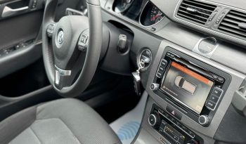 Volkswagen Passat 2.0 tdi 143 cp an 2011 completă