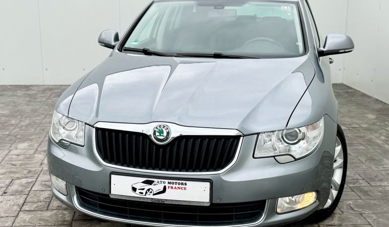 Skoda Superb 2.0 Dsg completă