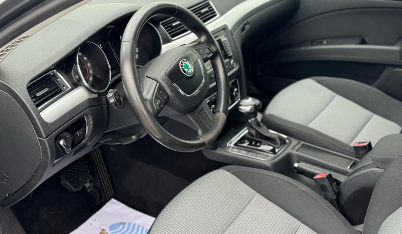 Skoda Superb 2.0 Dsg completă