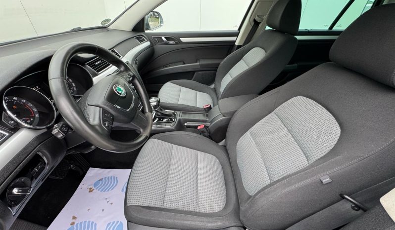 Skoda Superb 2.0 Dsg completă