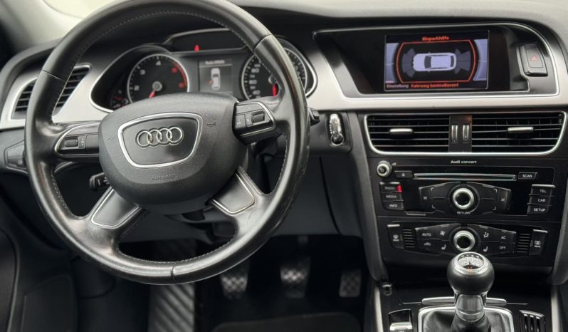 Audi A4 2.0 tdi 143cp S-line completă
