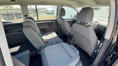 VW Touran 1.6 tdi model 7 locuri an 2011