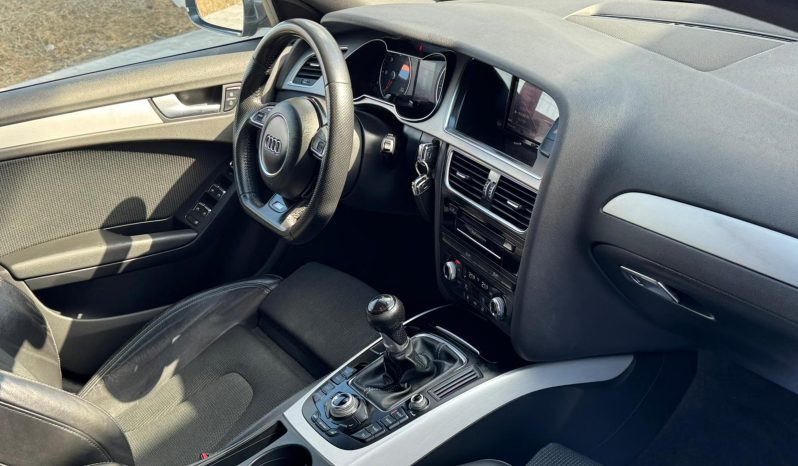 Audi A4 S-line 2.0 tdi 150cp an 8/1014 completă