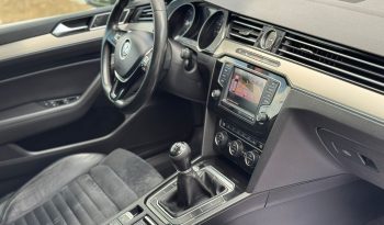 Volkswagen Passat 2.0 tdi 150 cp an 2017 completă