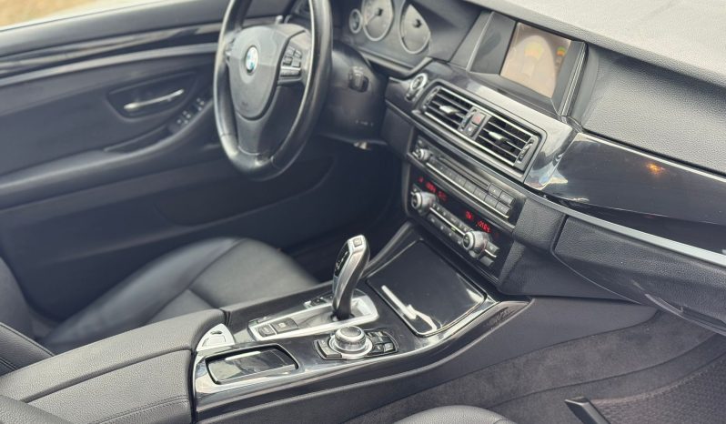 Bmw 520d facelift 184cp automata, an 10/2014 completă