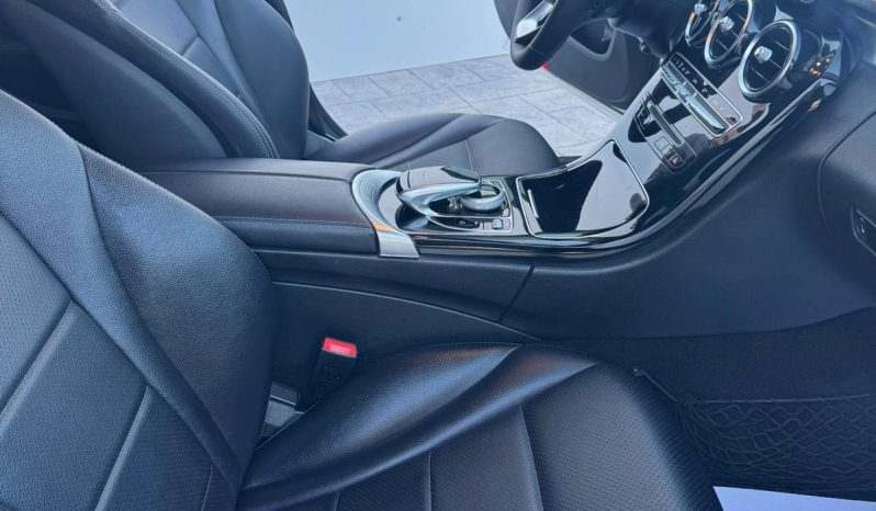 Mercedes Benz Clasa C completă