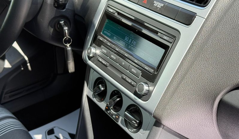 VW Polo model Match 1.6 diesel 90cp an 2012 completă