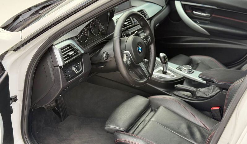 Bmw 330e plug-in Hybrid completă