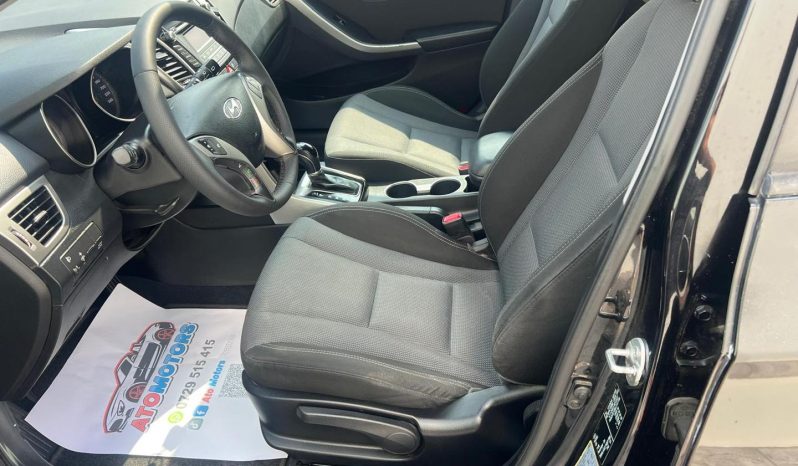 Hyundai i30 Cutie viteze automata completă