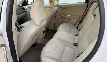VOLVO XC 60 , 2.0 d 180cp AUTOMAT completă