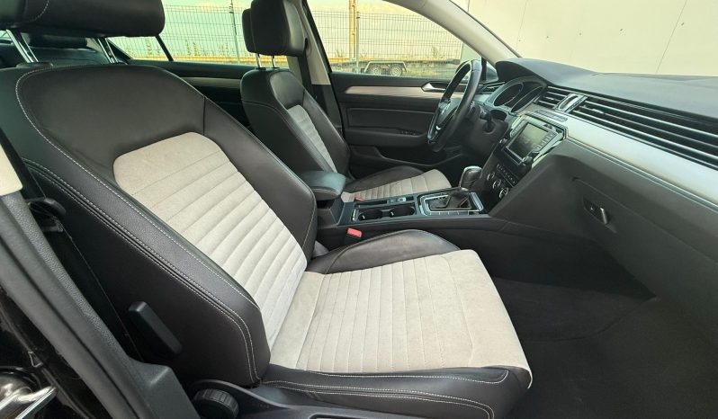 Volkswagen Passat R line 2.0 tdi 150 cp an 2016 completă