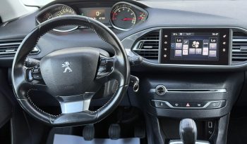 Peugeot 308 Allure 1.2i 110cp manuala completă