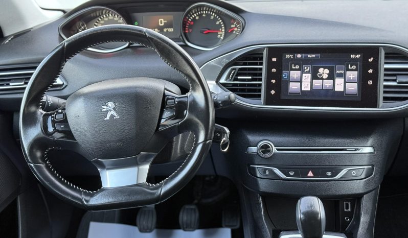 Peugeot 308 Allure 1.2i 110cp manuala completă