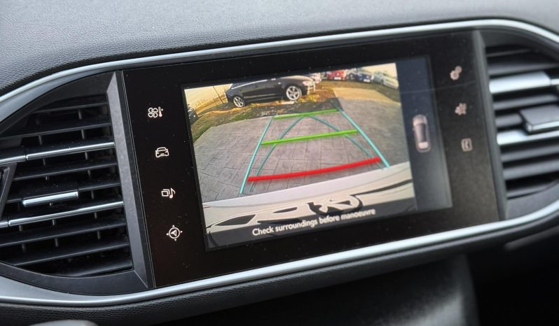 Peugeot 308 Allure 1.2i 110cp manuala completă