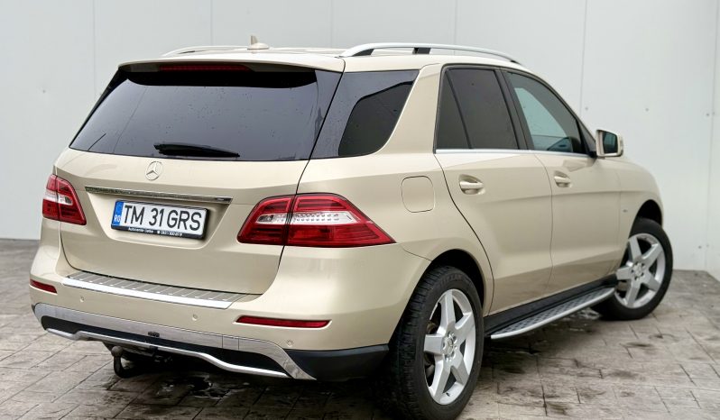 Mercedes-Benz ML 250 cdi 204 cp motor 2143cmc diesel an 2012 completă