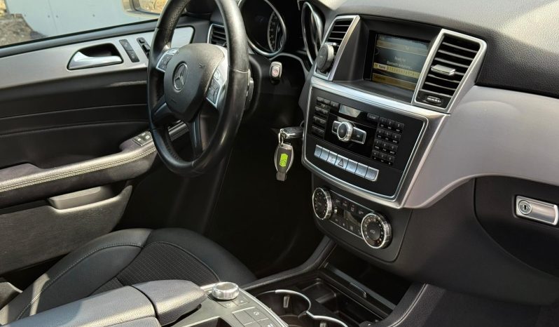 Mercedes-Benz ML 250 cdi 204 cp motor 2143cmc diesel an 2012 completă