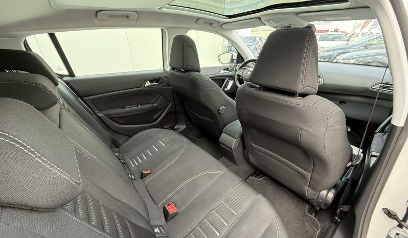 2014 Peugeot 308 Allure1.2i 110cp completă