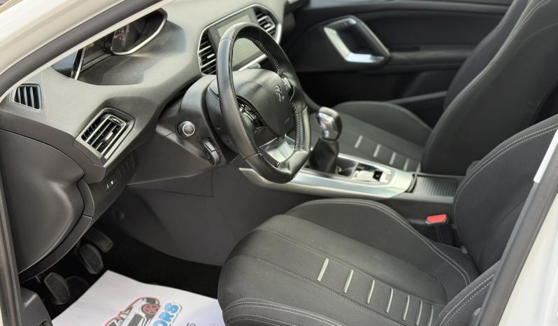 2014 Peugeot 308 Allure1.2i 110cp completă