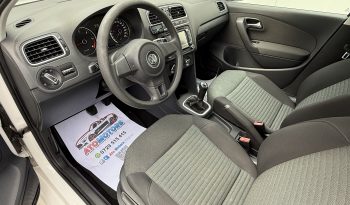 VW Polo 1.6 diesel 90cp an 2011 completă