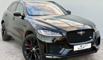 Jaguar F-Pace model S, 3.0 diesel, 300 cp, automat, an 2017 completă