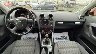 Audi A3 1.4 TFSI Ambiente 125cp, an 2010