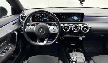 2020 Mercedes-Benz CLA180 diesel AMG completă