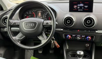 Audi A3 S-Line 1.6 tdi Ambiente completă